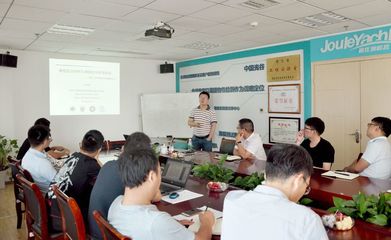 南京大學(xué)盧明輝教授蒞臨嘉儀通開展技術(shù)交流活動(dòng)